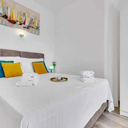 Porto * Podgora (Split-Dalmatia)